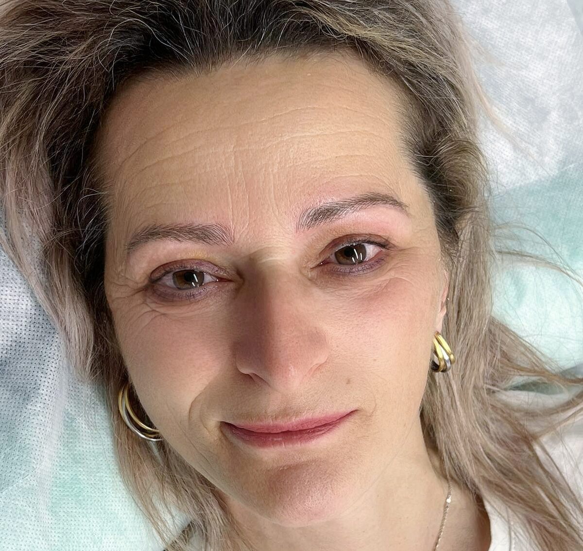 Αφαίρεση Ημιμόνιμου Μακιγιάζ: Η αληθινή ιστορία της Ιωάννας