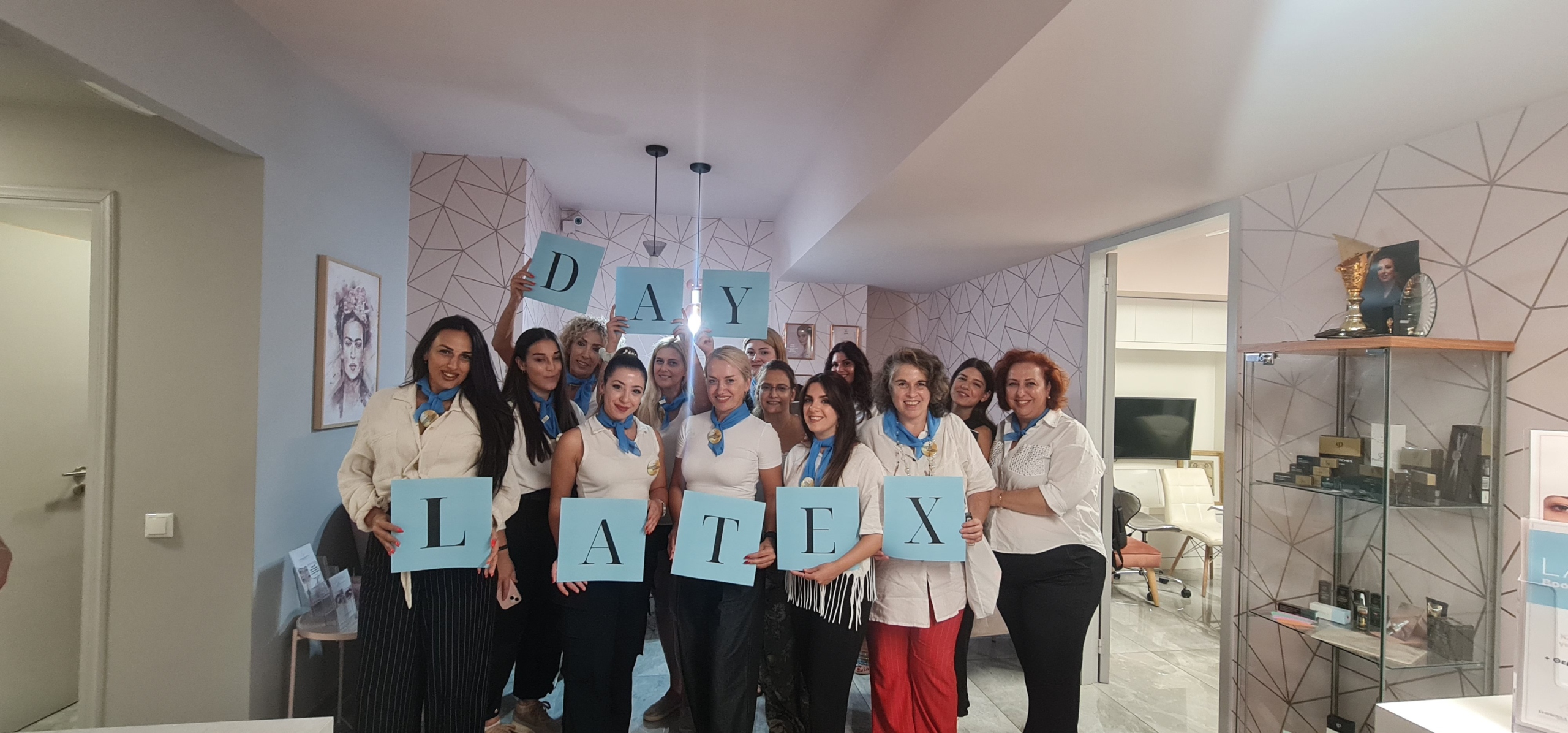 Latex Day-16 Σεπτεμβρίου: Μια μοναδική εκπαιδευτική συνάντηση αφιερωμένη στο παρόν και το μέλλον του ημιμόνιμου μακιγιάζ